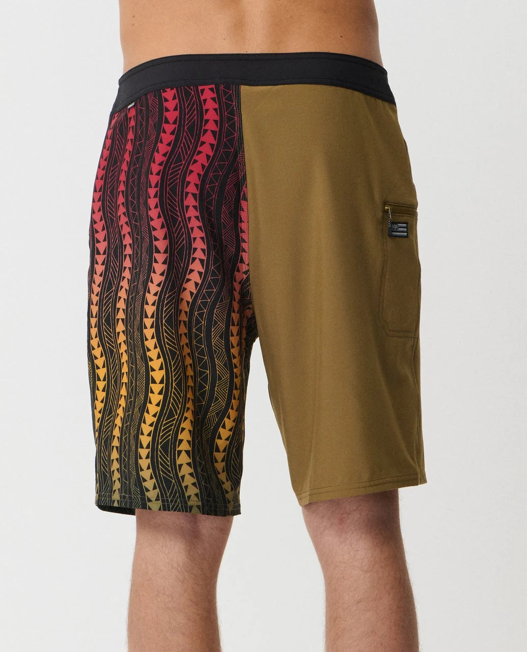 RIP CURL MIRAGE HAWAII WAVY TAPA 20" BOARDSHORT - BROWN