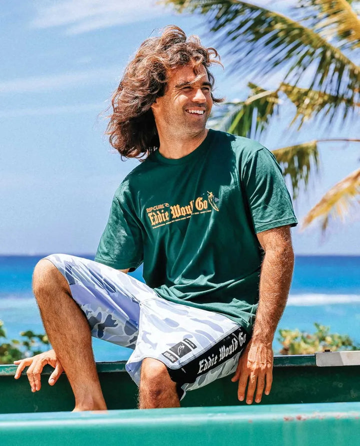 RIP CURL EDDIE WOULD GO STICKER TEE - GREEN
