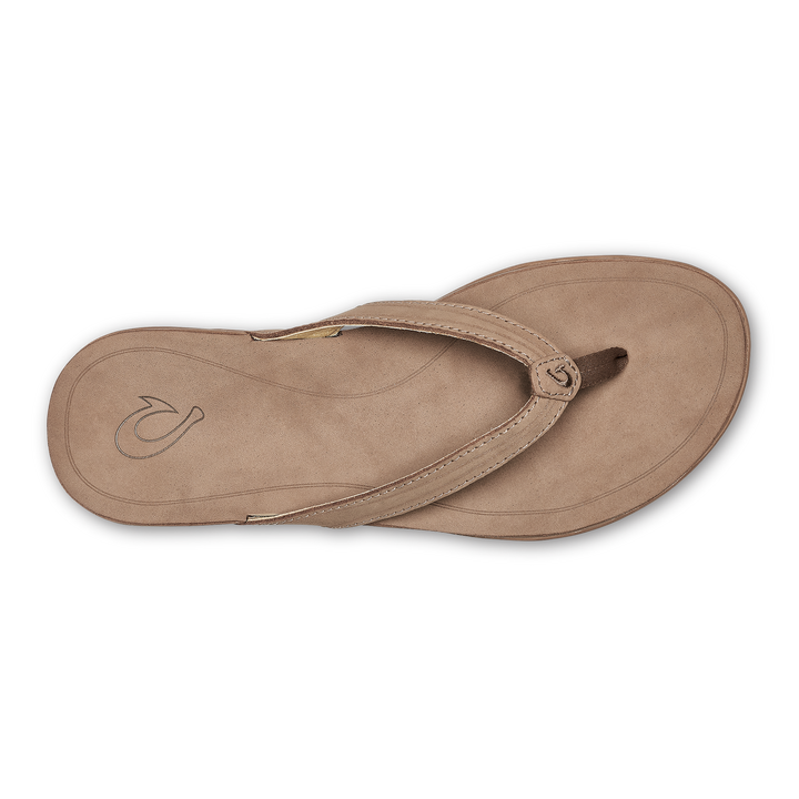 OLUKAI 'AUKAI WOMENS SANDAL - TAN