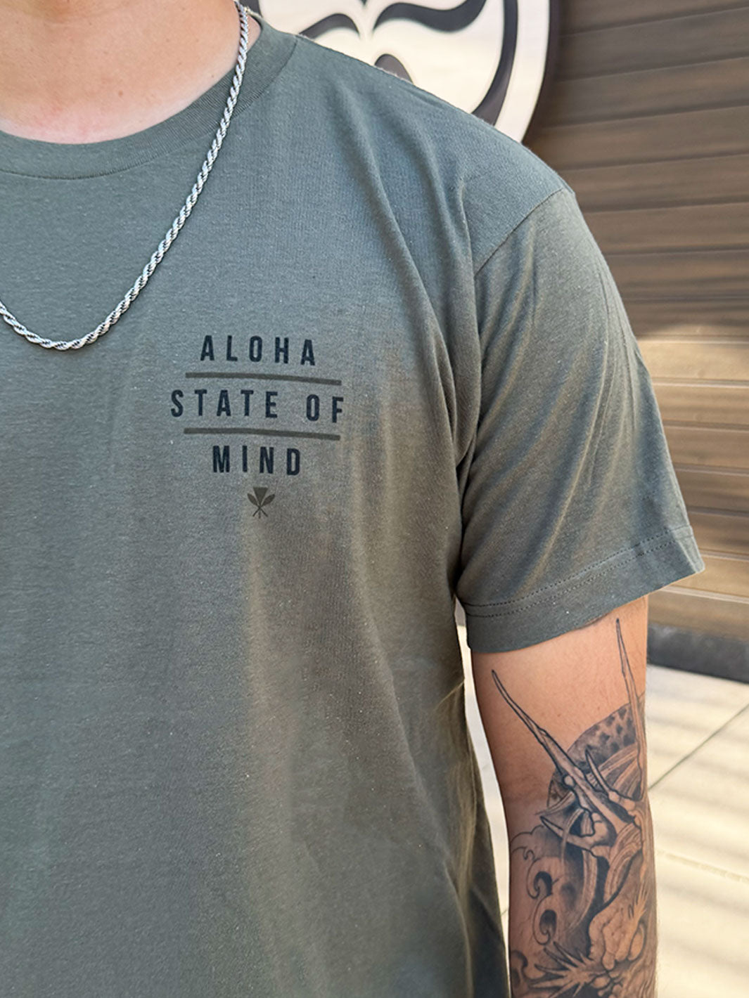 HIC ALOHA STATE OF MIND TEE - MILITARY GREEN