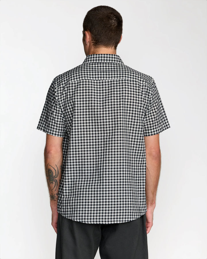 RVCA OVERSPRAY BUTTON DOWN WOVEN SHIRT - BLACK WHITE
