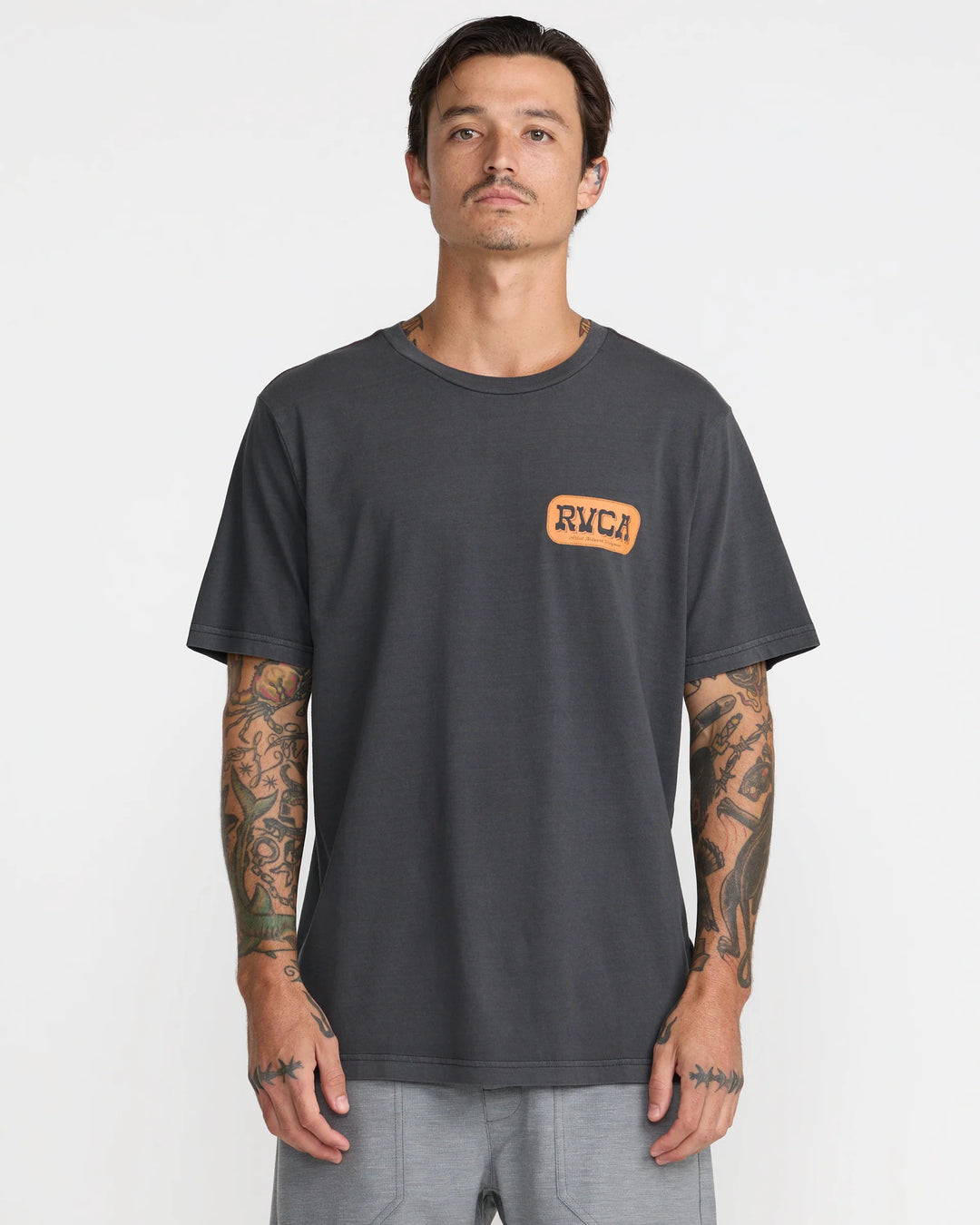 RVCA OLD WEST TEE - PIRATE BLACK (PTK)
