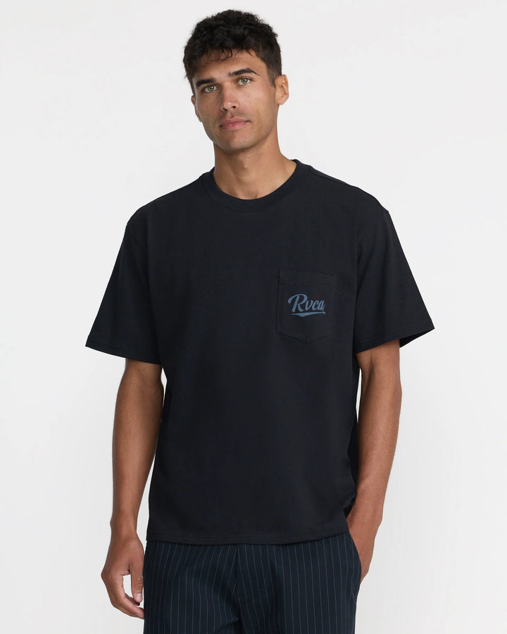 RVCA DUGOUT POCKET TEE - BLACK