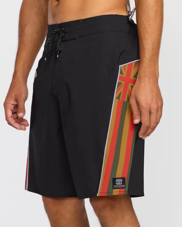 BILLABONG STRADDIE PRO HI BOARDSHORT - RASTA