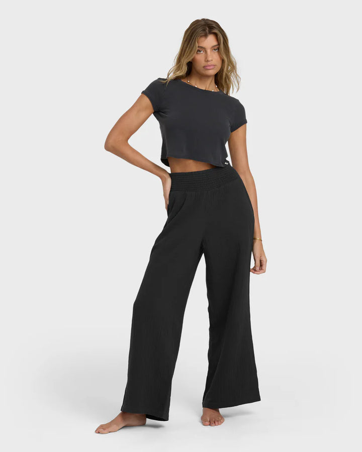 BILLABONG NEW WAVES GAUZE ELASTIC PANT - BLACK