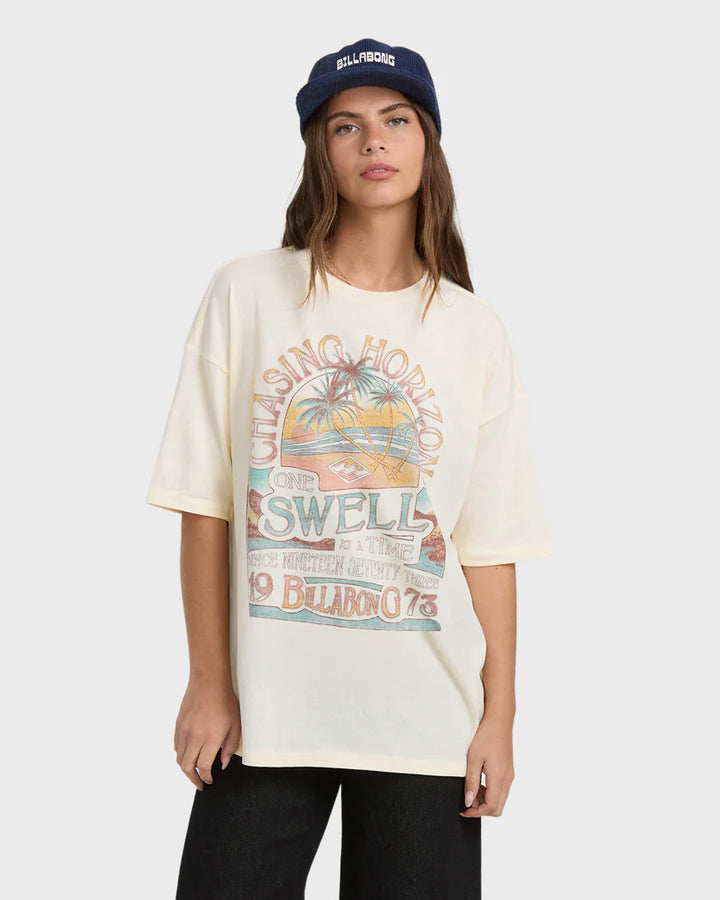 BILLABONG THE SUN RISES WOMENS TEE - WHITE (WCP)