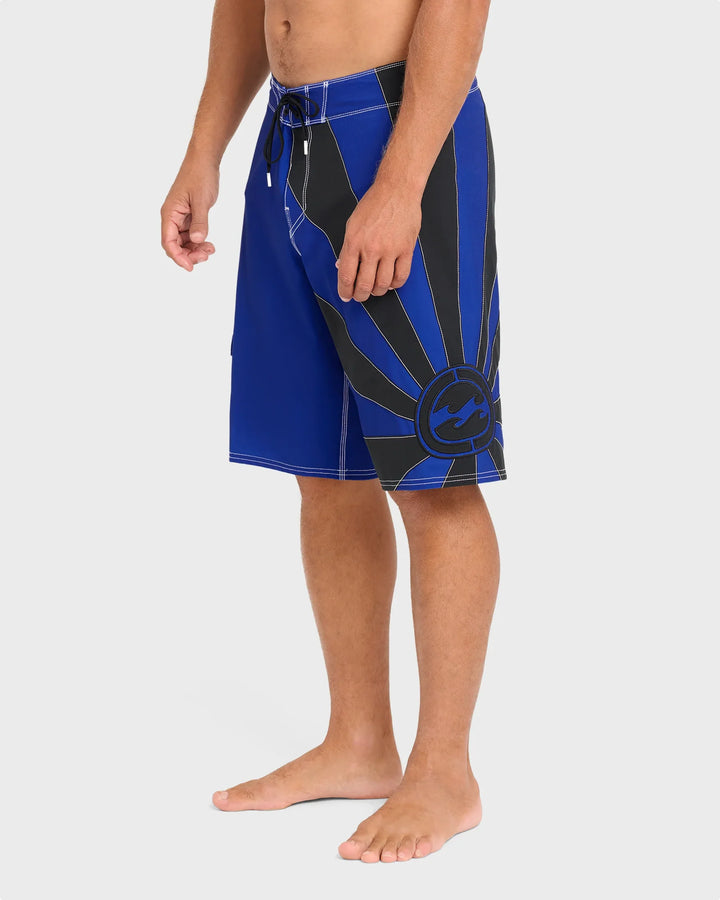 BILLABONG A.I. RISING SUN PRO 22" BOARDSHORT - ROYAL