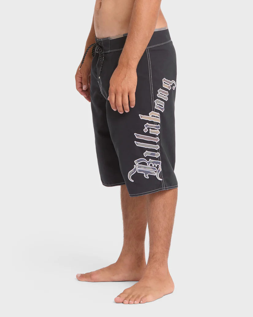 BILLABONG TEMPLE PRO BOARDSHORT - BLACK