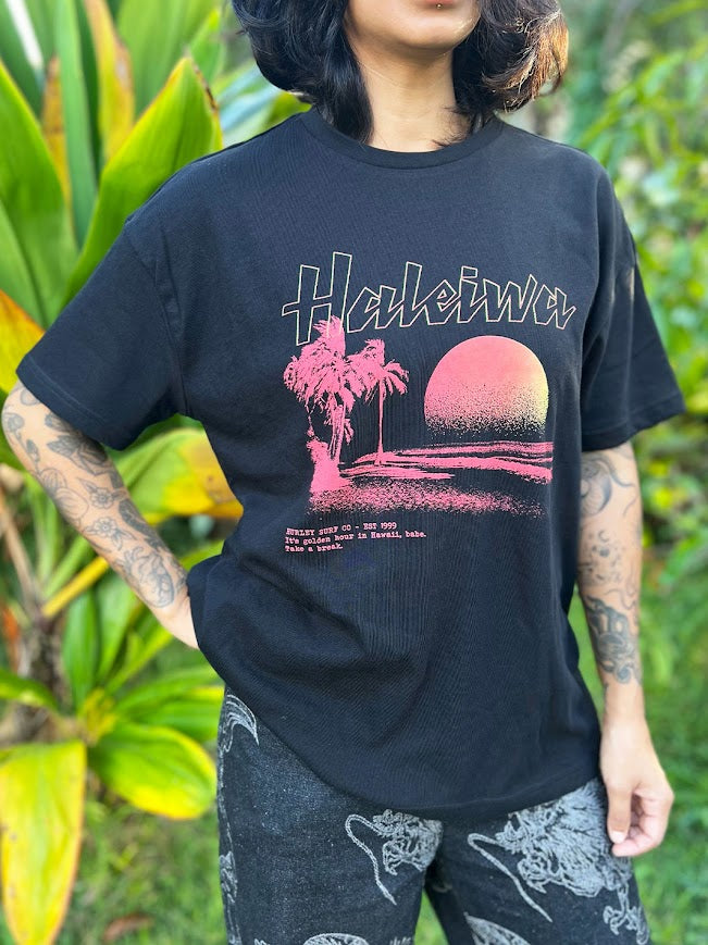 HURLEY OHANA HALEIWA WOMENS BF TEE - BLACK – Hawaiian Island Creations