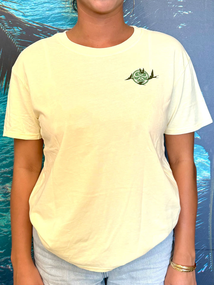 HIC ALAE ULA WETLANDS BOYFRIEND WOMENS TEE - MELLOW YELLOW
