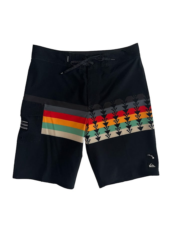 QUIKSILVER SURFSILK HAWAII ROCKIES 20 - BLACK