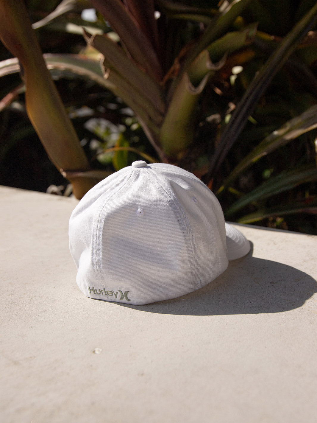 HURLEY HAWAII OUTLINE FLEX FIT HAT - WHITE (100)*