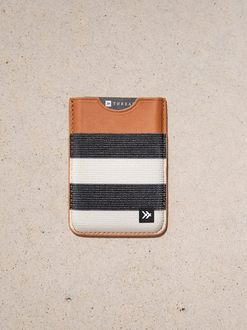 THREAD RUGBY MAGNETIC WALLET