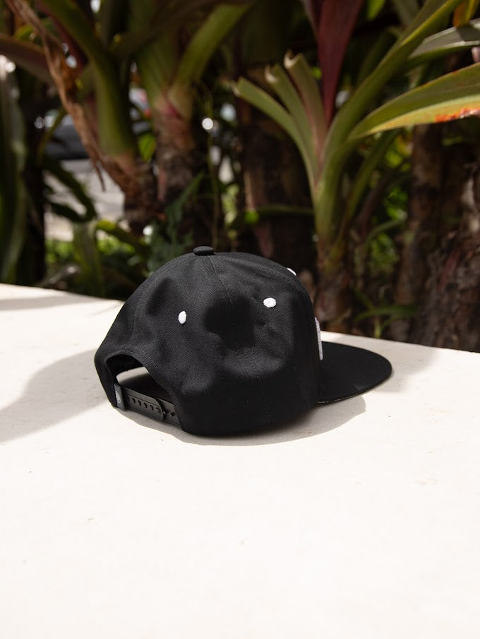 HIC MAUI SNAPBACK - BLACK