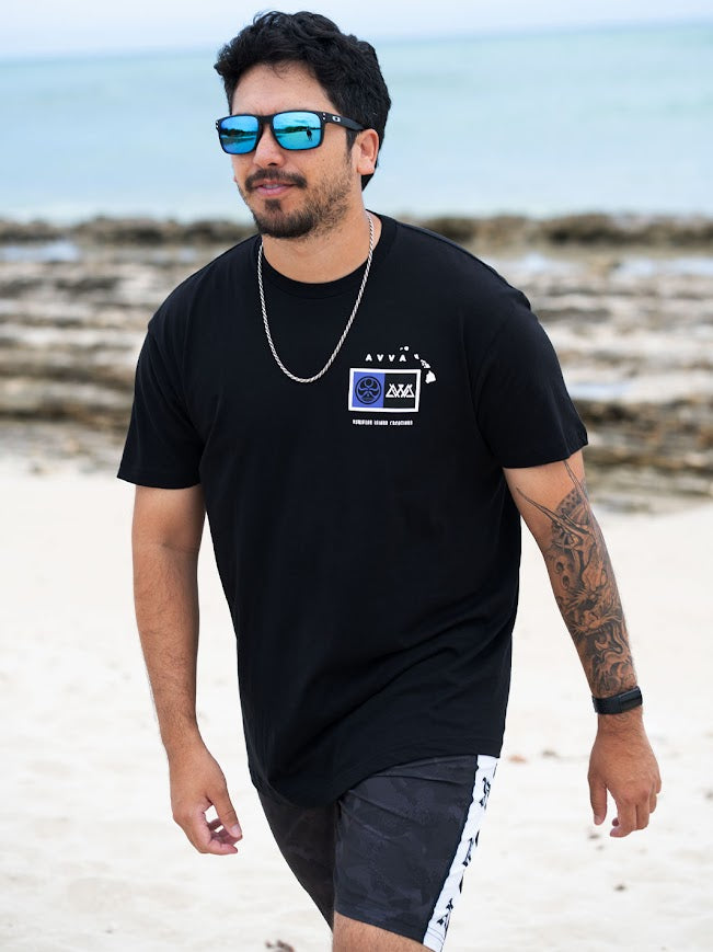 HIC X AVVA ISLAND BOX TEE - BLACK