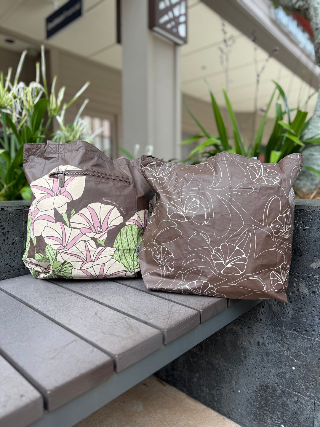 ALOHA COLLECTION X HIC REVERSIBLE TOTE-HIC POHUEHUE