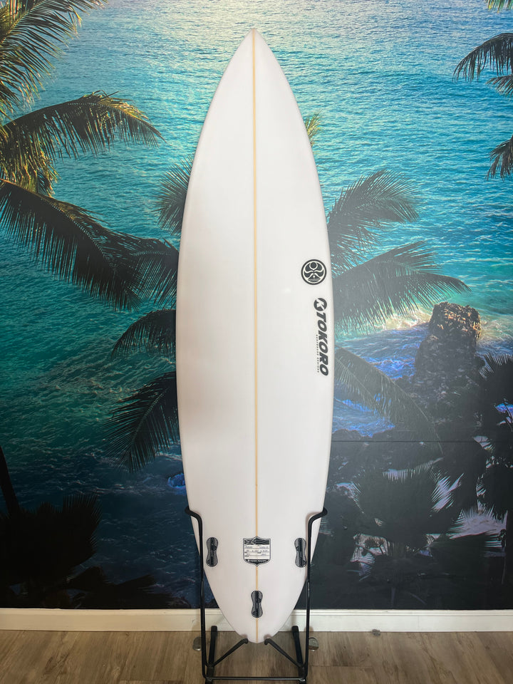 KERRY TOKORO 6`8" M7 ROUND PIN SURFBOARD KT 10369S