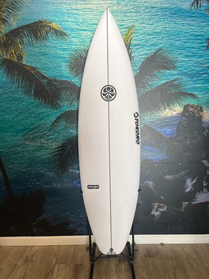 KERRY TOKORO 5`11" MOJO FUTURE FIN SQUASH TAIL SURBOARD KT 10525S