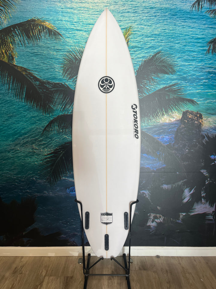 KERRY TOKORO 6`2" MOJO FUTURE FIN SQUASH TAIL SURFBOARD KT 10527S