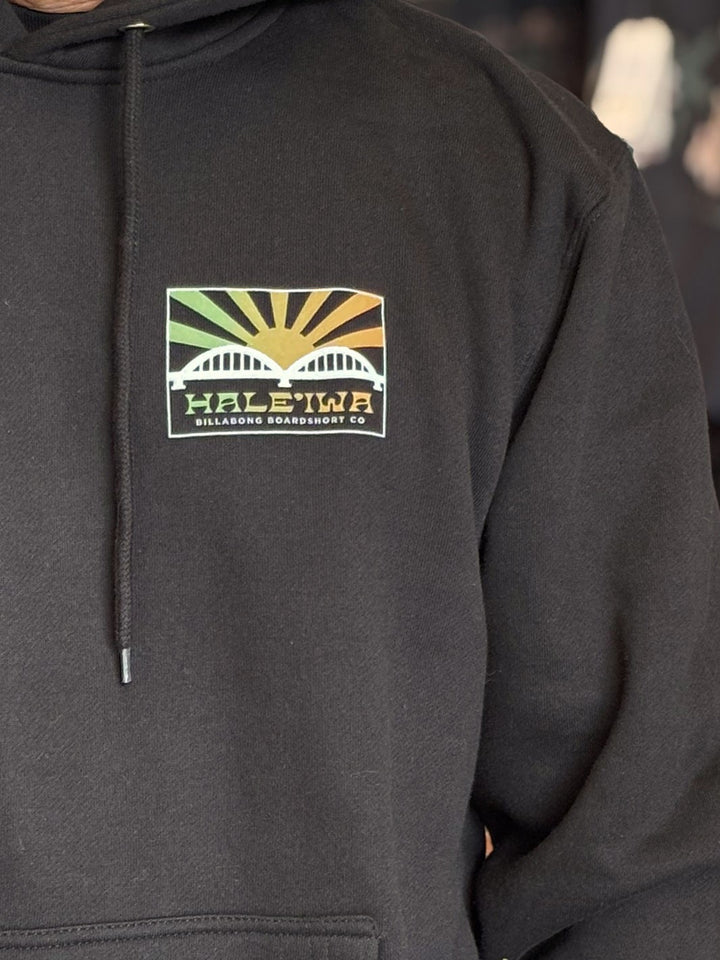 BILLABONG HALEIWA RISING SUN FLEECE - BLACK
