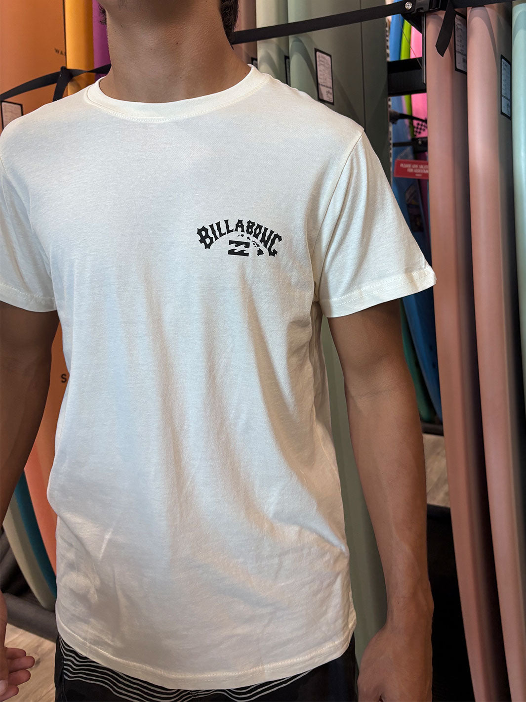 BILLABONG ARCH HI BASIC TEE - OFF WHITE