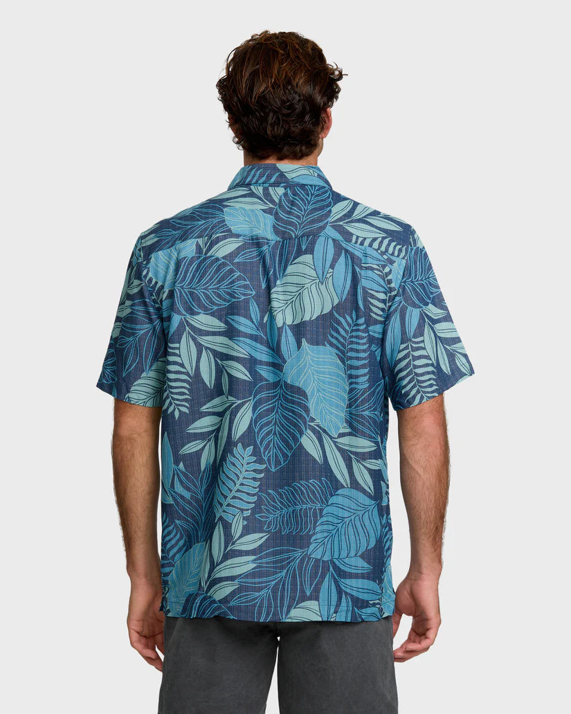 QUIKSILVER WATERMAN WHITE SANDS BUTTON DOWN WOVEN SHIRT - BLUE