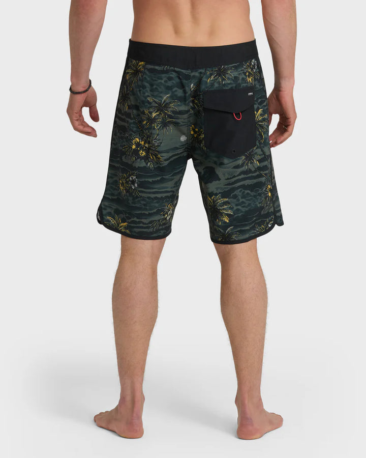 QUIKSILVER HI SUNDOWN 19" BOARDSHORT - BLACK