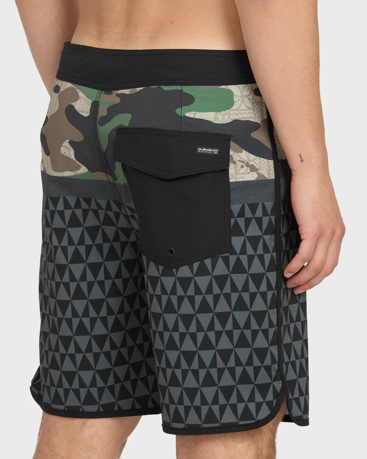 QUIKSILVER HI BLOCKCHILD 19" BOARDSHORT - CAMO (GRA0)