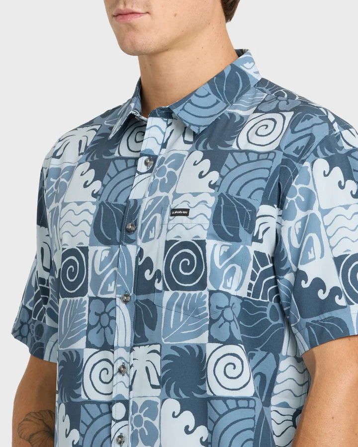 QUIKSILVER WATERMAN EARTH GEO CLASSIC STRETCH BUTTON DOWN WOVEN SHIRT - QUIET HARBOR (QHB)