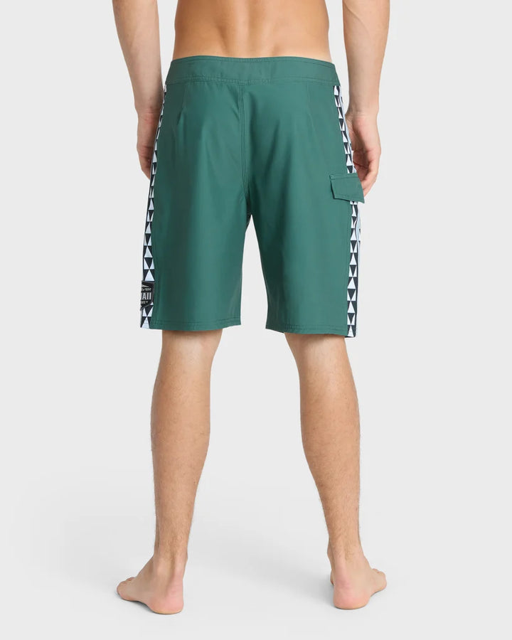 QUIKSILVER HI SPEARHEAD 20" BOARDSHORT - GARDEN TOPIARY