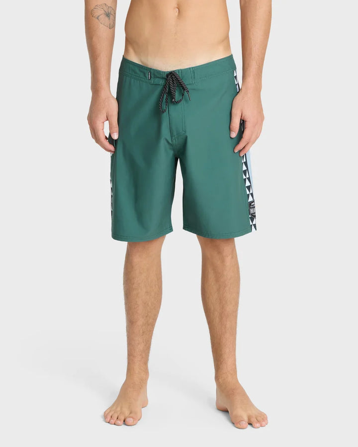 QUIKSILVER HI SPEARHEAD 20" BOARDSHORT - GARDEN TOPIARY