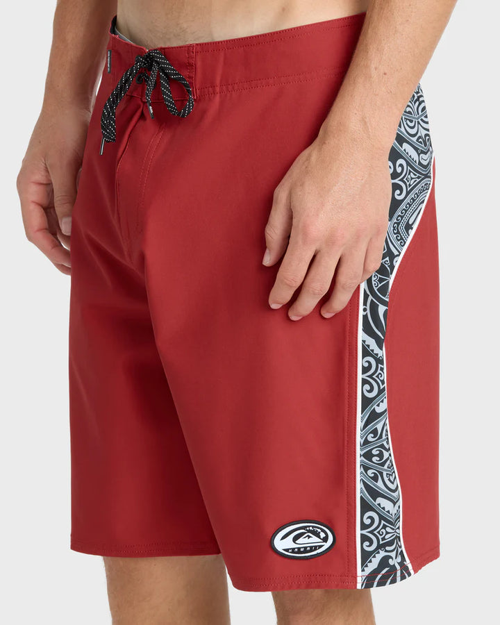 QUIKSILVER HI NOMAD 21 BOARDSHORT - SALSA (SSA)