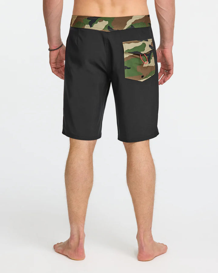 QUIKSILVER SURFSILK HAWAII HOMEGROWN BOARDSHORT - BLACK