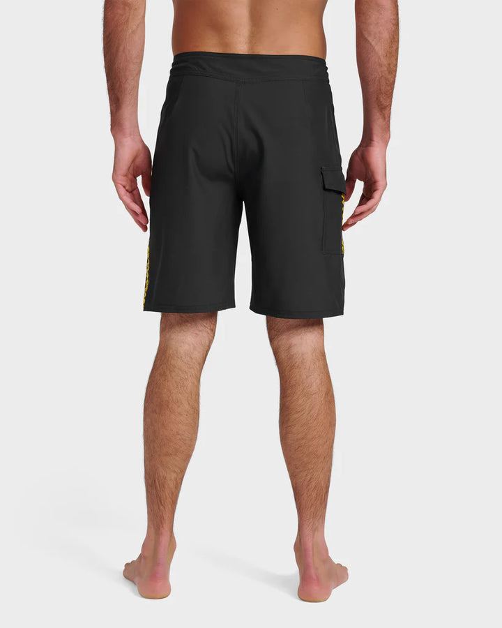 QUIKSILVER HI SIDEWIND 20" BOARDSHORT - BLACK