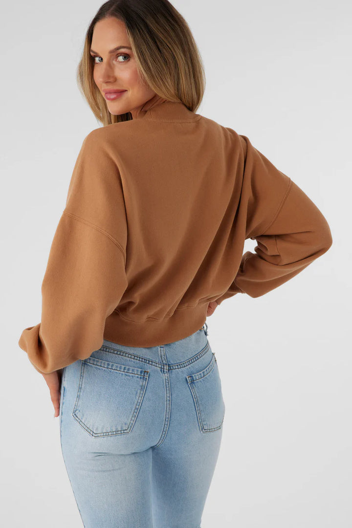 O'NEILL MOMENT CROP CREW SWEATER - TOBACCO BROWN