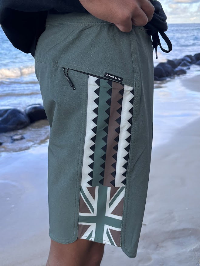 O'NEILL HYPERFREAK TECH PANEL HAWAII 19" BOARDSHORT - DARK OLIVE (DOL2)