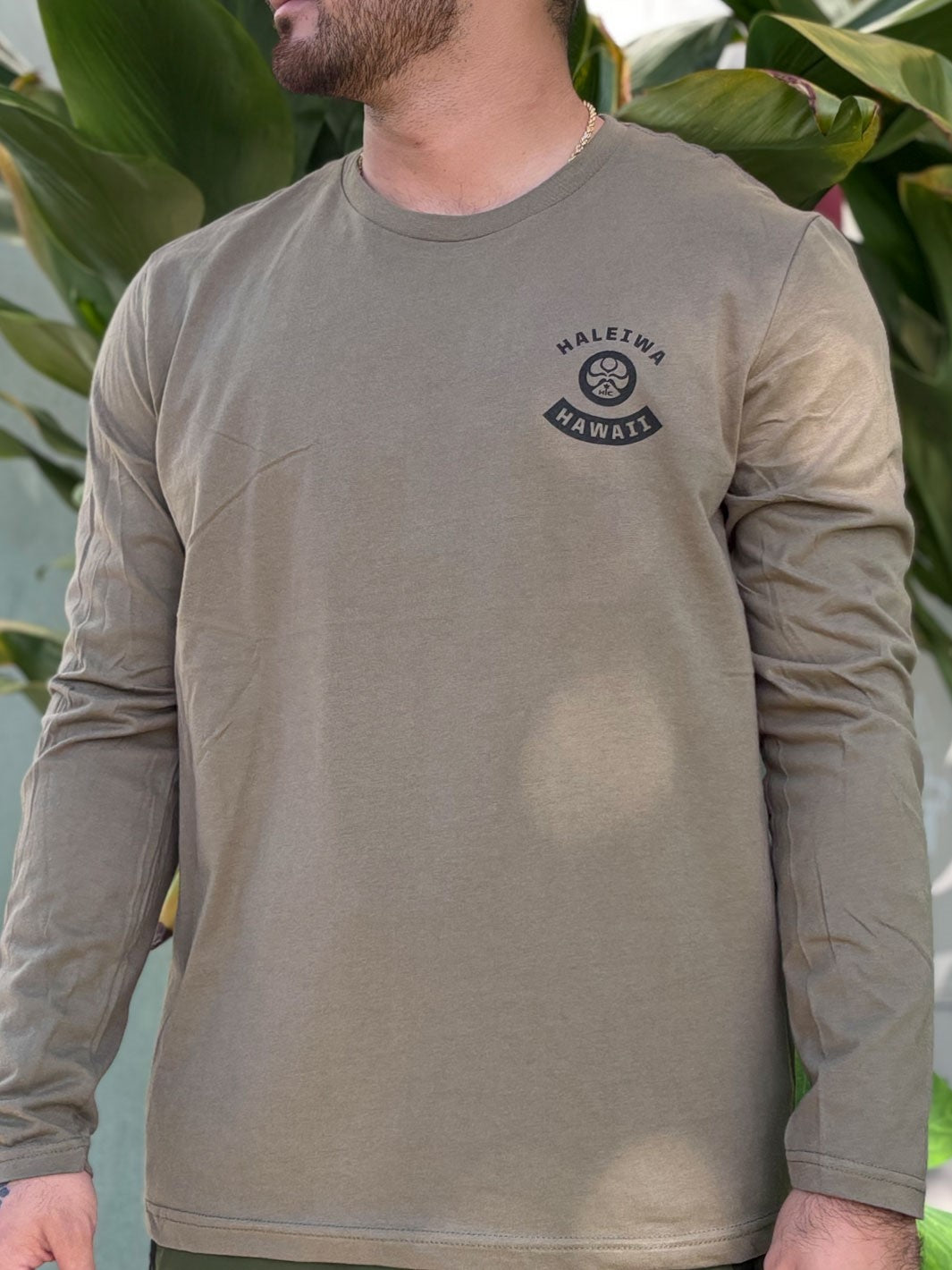 HIC HALEIWA BRIDGE BADGE LONG SLEEVE TEE - MILITARY GREEN