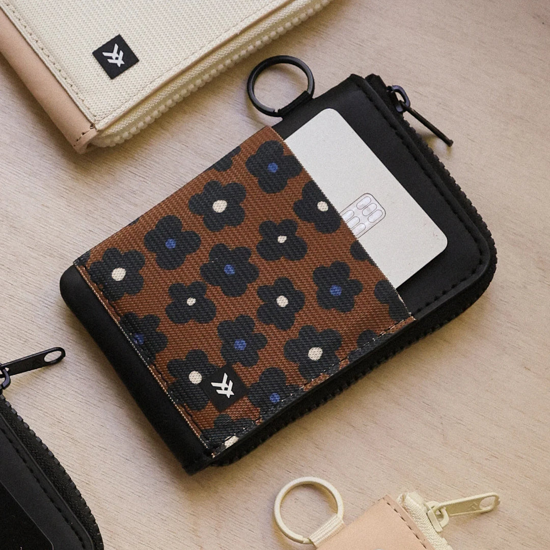 THREAD WYLDE ZIPPER WALLET